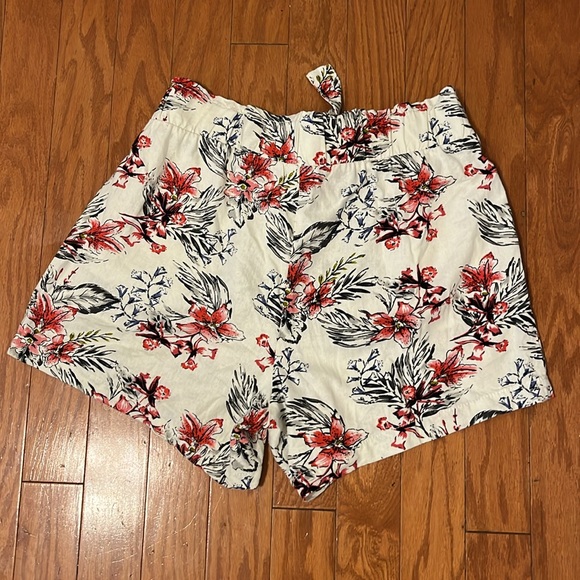 Cali 1850 Los Angeles Linen Shorts with Matching Belt/ Elastic Waist & Pockets - Picture 5 of 7